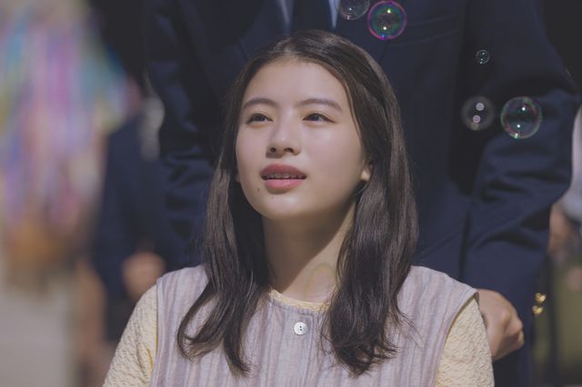 永瀬廉の優しい眼差し…Netflix映画『余命一年の僕が、余命半年の君と出会った話。』新場面写真（6枚目）