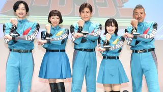 「超力戦隊オーレンジャー」宍戸マサル、さとう珠緒らメンバー再結集！当時の衣装にファン熱狂