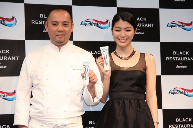 シースルードレスで魅了！成海璃子フォトギャラリー（4枚目）