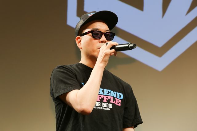 とんねるず主演『そろばんずく』が上映！　ライムスター宇多丸も小林薫の怪演にほれぼれ　画像ギャラリー（5枚目）