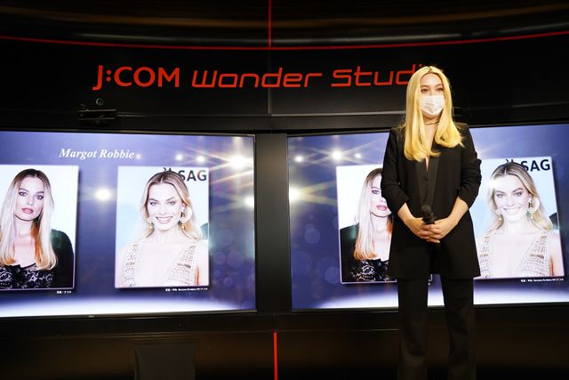 ざわちん、ものまねメイクでマーゴット・ロビーに変身（3枚目）