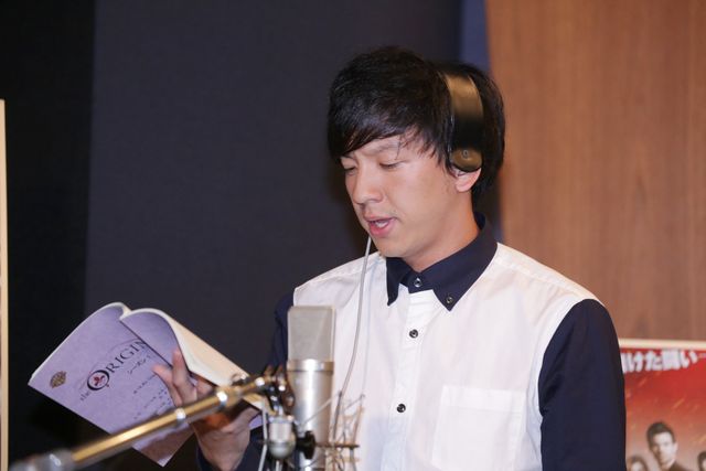 一生懸命な横顔！パンサー向井の公開アフレコ風景フォトギャラリー：フォトギャラリー