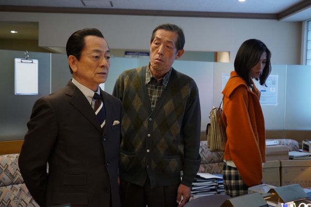 右京さん、斧を構え戦闘体勢！「相棒 season24」第11話場面写真（3枚目）