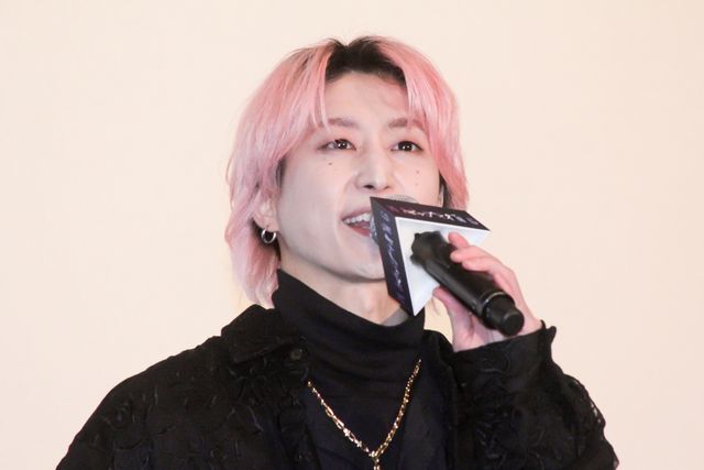 土屋太鳳＆佐久間大介、黒コーデで登場！『マッチング』大ヒット御礼舞台挨拶（3枚目）