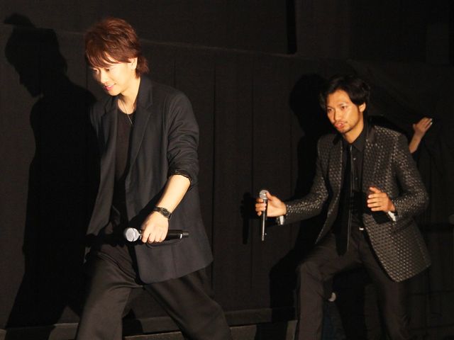 『るろうに剣心』佐藤健、全国10都市12回の舞台あいさつツアーを終え、笑顔　画像ギャラリー（3枚目）