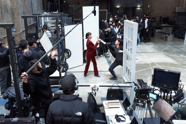 Netflix映画『キル・ボクスン』撮影中のスチール写真＆舞台裏も（6枚目）