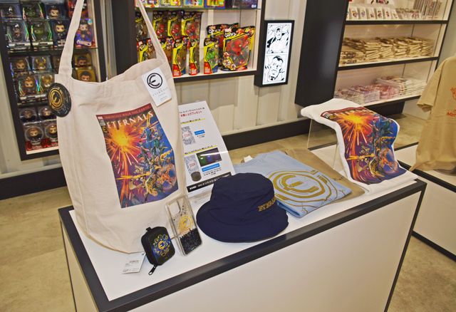 限定99体、黄金のアイアンマン！「MARVEL STORE by SMALL PLANET」グッズ画像＆店内の様子（11枚目）