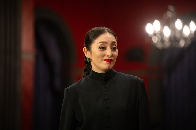 宮下今日子が演じるシンシーの責任者ハン・リンシン