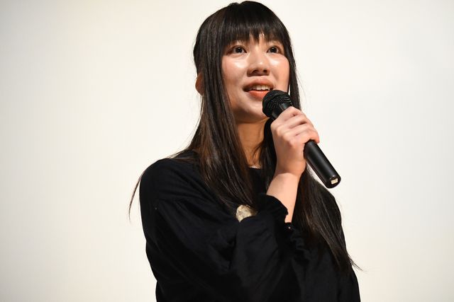 唐田えりか、松井玲奈、日南響子ら登場！『21世紀の女の子』劇場公開記念舞台あいさつ（11枚目）