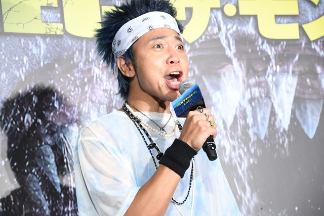 サンシャイン池崎、渾身のジャスティス！ジェイソン・ステイサム主演『MEG ザ・モンスターズ2』公開直前イベント（7枚目）