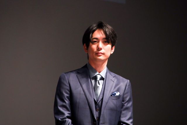 栗山千明、美しい全身ショット！（6枚目）