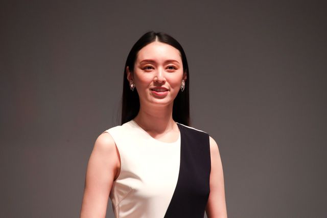 栗山千明、美しい全身ショット！（15枚目）