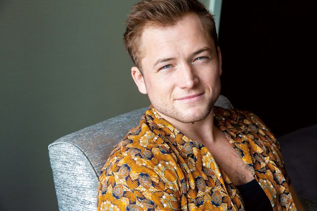 瞳がきれい！来日したタロン・エジャトン画像集【全12枚】（4枚目）