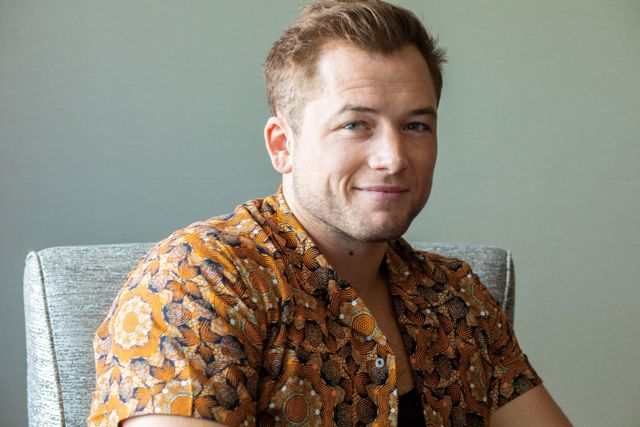 瞳がきれい！来日したタロン・エジャトン画像集【全12枚】（6枚目）