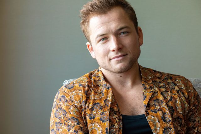 瞳がきれい！来日したタロン・エジャトン画像集【全12枚】（8枚目）