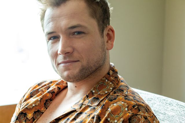 瞳がきれい！来日したタロン・エジャトン画像集【全12枚】（10枚目）