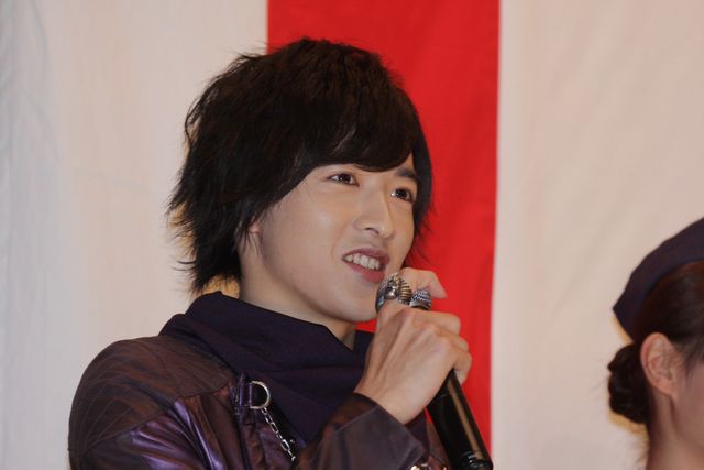 竹内涼真、ドライブチームが大好き！『仮面ライダー×仮面ライダー　ゴースト＆ドライブ超MOVIE大戦ジェネシス』初日舞台あいさつギャラリー（5枚目）