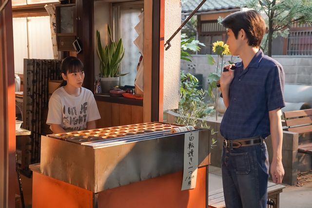 オーディションに向けて…「カムカムエヴリバディ」第82回の場面写真（4枚目）