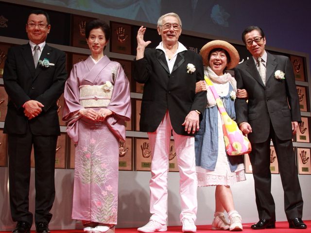 日活創立100周年記念式典手型モニュメント除幕式写真ギャラリー（20枚目）