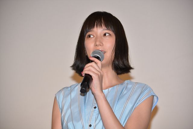 本田翼が目を潤ませる一幕も…！映画『鋼の錬金術師』公開記念舞台あいさつ（6枚目）