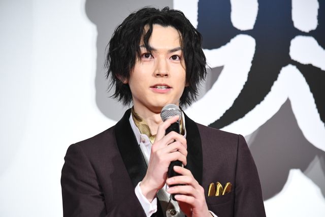鈴木拡樹、荒牧慶彦、北村諒ら刀剣男士のタキシード姿！『映画刀剣乱舞』完成披露上映会（21枚目）