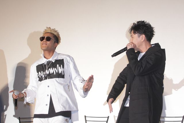 三代目JSB山下健二郎のビートボックスに合わせてELLYがダンス！初日舞台あいさつ写真ギャラリー：フォトギャラリー