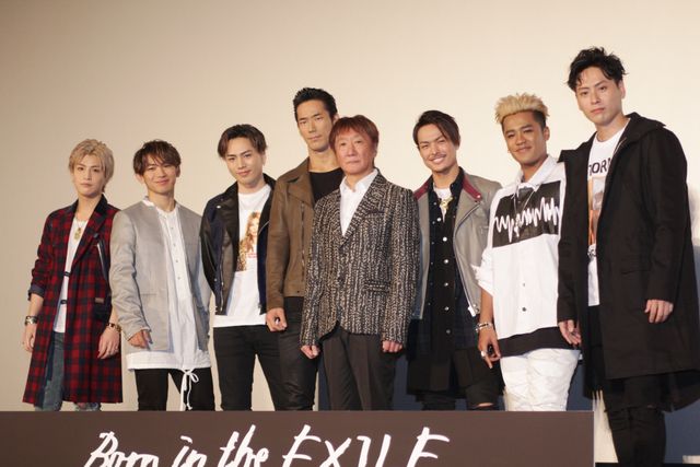 三代目JSB山下健二郎のビートボックスに合わせてELLYがダンス！初日舞台あいさつ写真ギャラリー（2枚目）