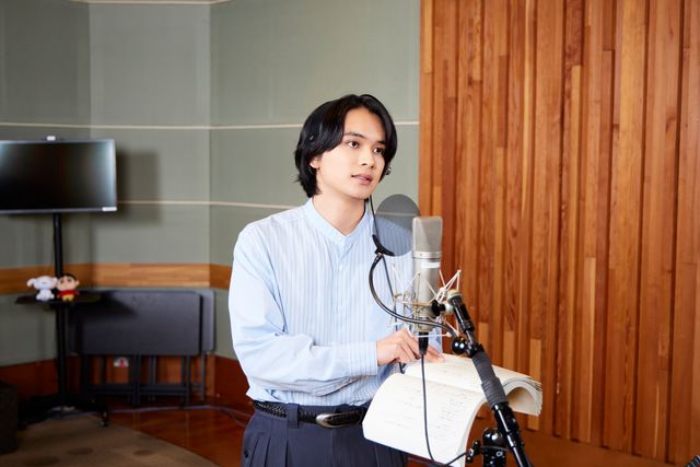 『映画クレヨンしんちゃん オラたちの恐竜日記』アフレコの様子＆キャラビジュ：フォトギャラリー