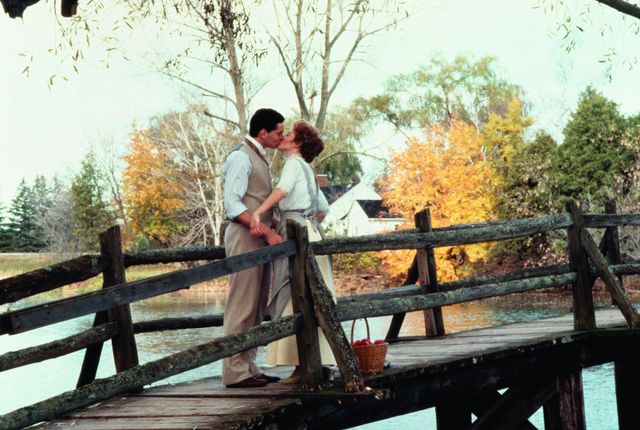 『続・赤毛のアン　アンの青春』ミーガン・フォローズ、ジョナサン・クロンビーら場面写真：フォトギャラリー