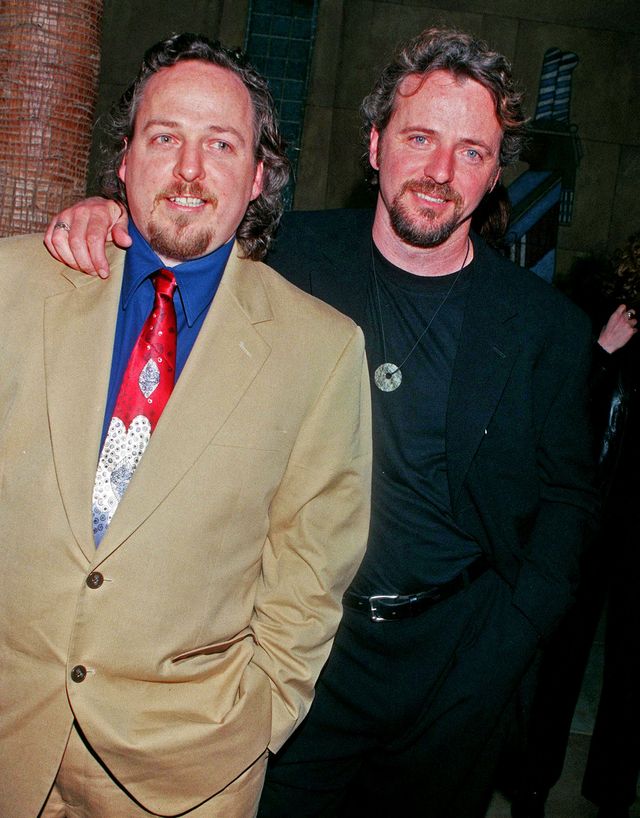 がんのため亡くなったポール・クインさんと、兄のエイダン・クイン（1999年撮影）