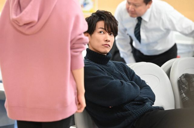 七瀬＆天堂のボウリングシーンも！「恋はつづくよどこまでも」第8話カット（7枚目）