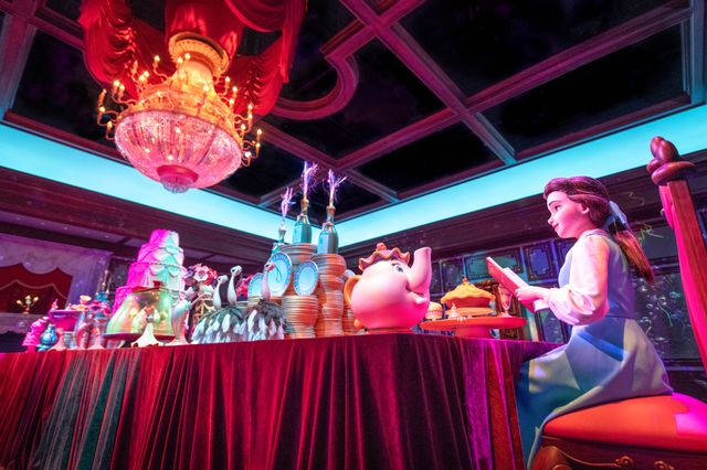 名シーンがいっぱい！「美女と野獣“魔法のものがたり”」（4枚目）