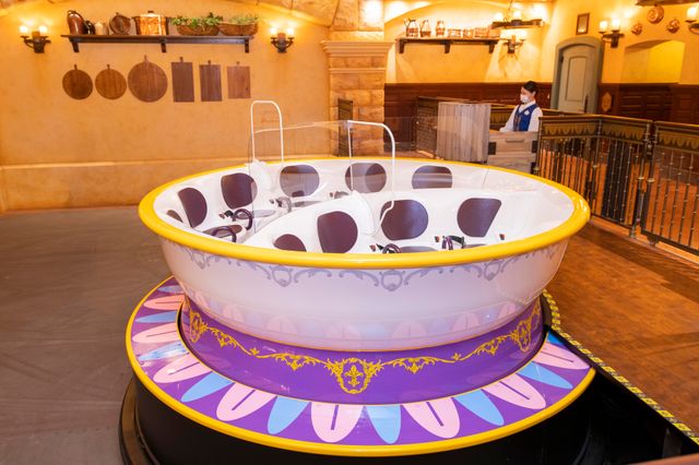 名シーンがいっぱい！「美女と野獣“魔法のものがたり”」（8枚目）