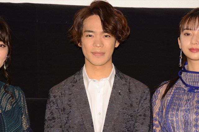 美女集結！小宮有紗、茜屋日海夏、大原優乃、都丸紗也華！小野賢章主演『お前ら全員めんどくさい！』初日舞台あいさつ（18枚目）