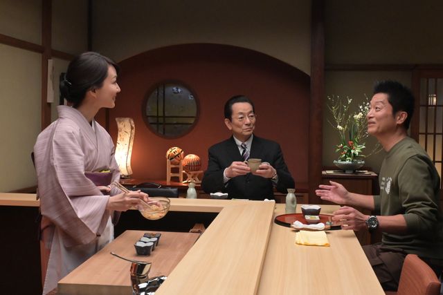 右京も認めるチェスの策士、殺人事件の関係は？「相棒season22」第14話（16枚目）