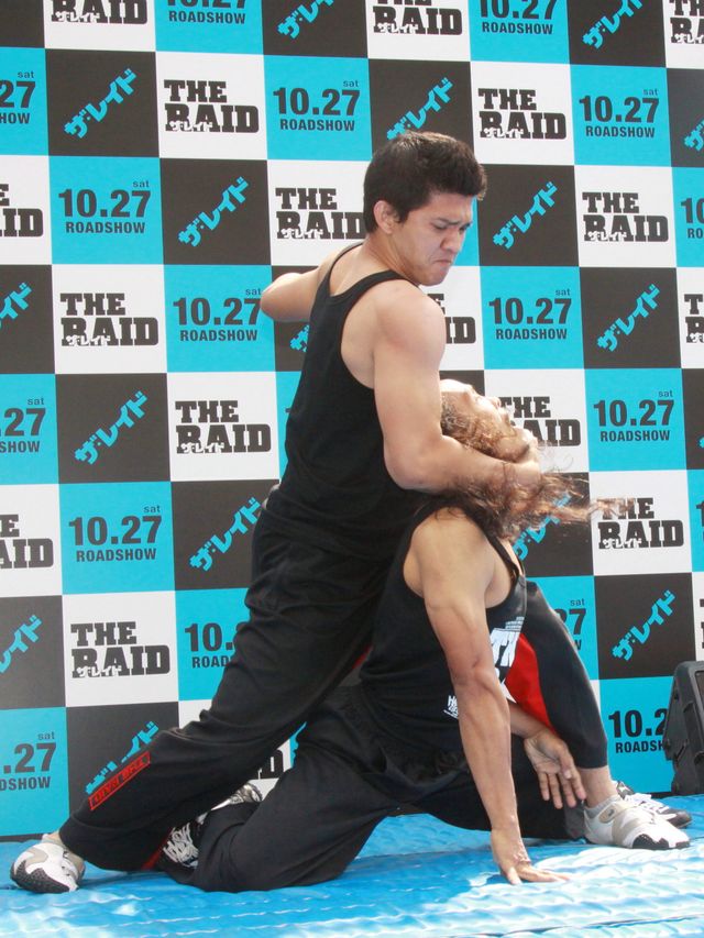 theraidmomochi11.jpg