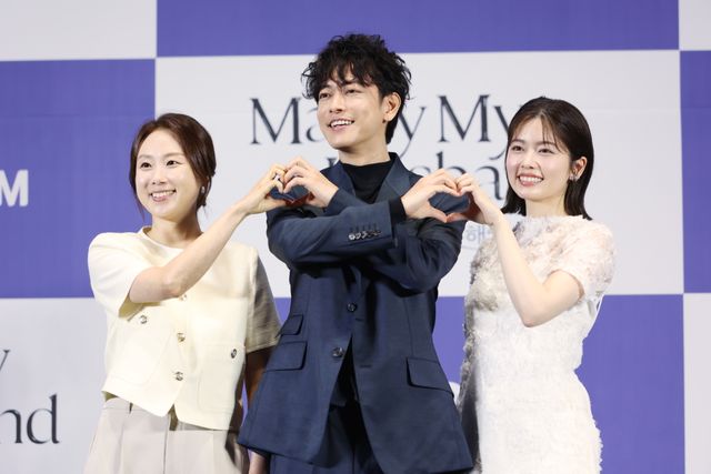 佐藤健、小芝風花をエスコート！ソウルで開催「私の夫と結婚して」制作発表会（30枚目）