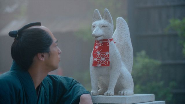 「べらぼう」九郎助稲荷、全力の「バーーーーカ！」第8回場面写真（10枚目）