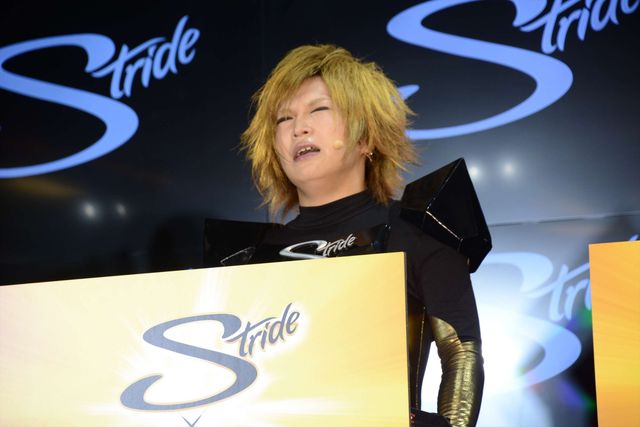 金爆が疾走しながらPR！「ストライド×ゴールデンボンバー　キャンペーン」発表会ギャラリー（5枚目）