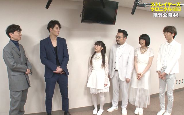 はにかんだ笑みがステキ！　（左から）染谷将太、岡田将生、ゲスの極み乙女。