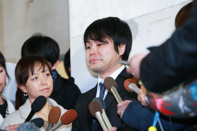 ノンスタ井上、涙の謝罪　記者会見ギャラリー（3枚目）