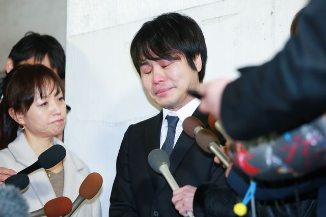 ノンスタ井上、涙の謝罪　記者会見ギャラリー（6枚目）