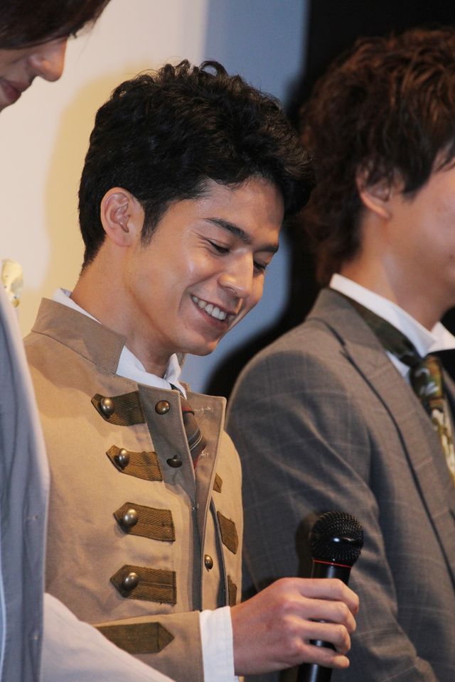 柏木ひなた、竹富聖花、菅谷哲也ら登壇！『脳漿炸裂ガール』初日舞台あいさつ（4枚目）