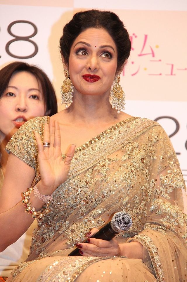 50歳!?インドの美魔女シュリーデヴィ来日フォトギャラリー（15枚目）