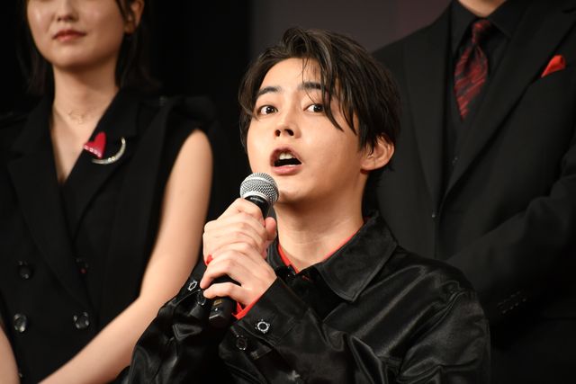 土屋太鳳がサプライズ登場！ラウールらキャスト25名集結『赤羽骨子のボディガード』完成披露試写会（19枚目）