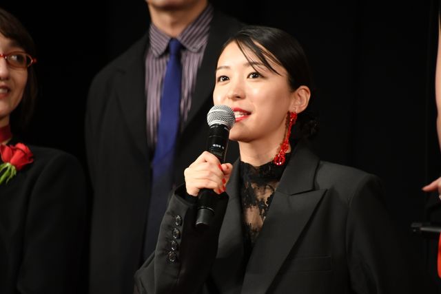 土屋太鳳がサプライズ登場！ラウールらキャスト25名集結『赤羽骨子のボディガード』完成披露試写会（21枚目）