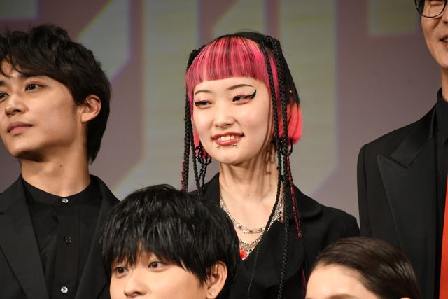 土屋太鳳がサプライズ登場！ラウールらキャスト25名集結『赤羽骨子のボディガード』完成披露試写会（34枚目）