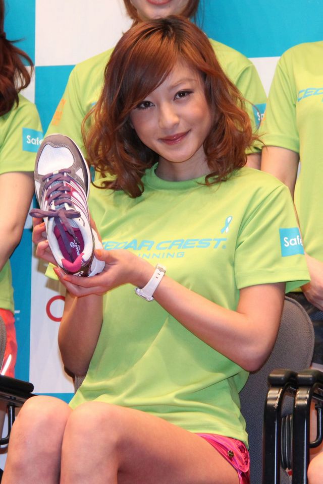 西山茉希＆スギちゃんフォトギャラリー（8枚目）