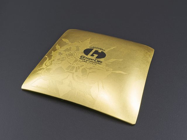 ガンダム×伝統工芸！「GUNDAM 金箔ガラスプレート」フォトギャラリー（5枚目）