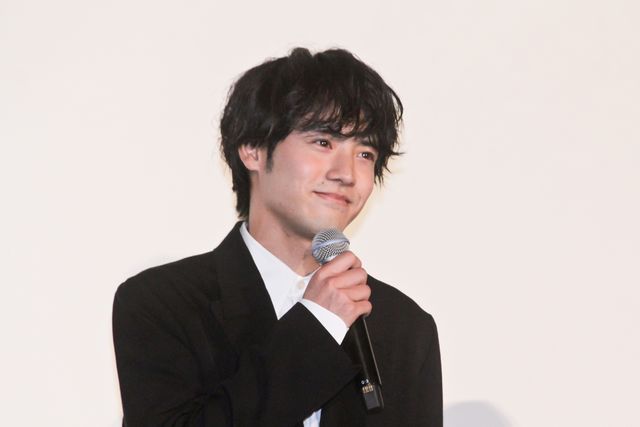 浜辺美波×赤楚衛二×野村萬斎が金メダルにちなんだトーク！『もし徳』大ヒット御礼舞台挨拶（10枚目）